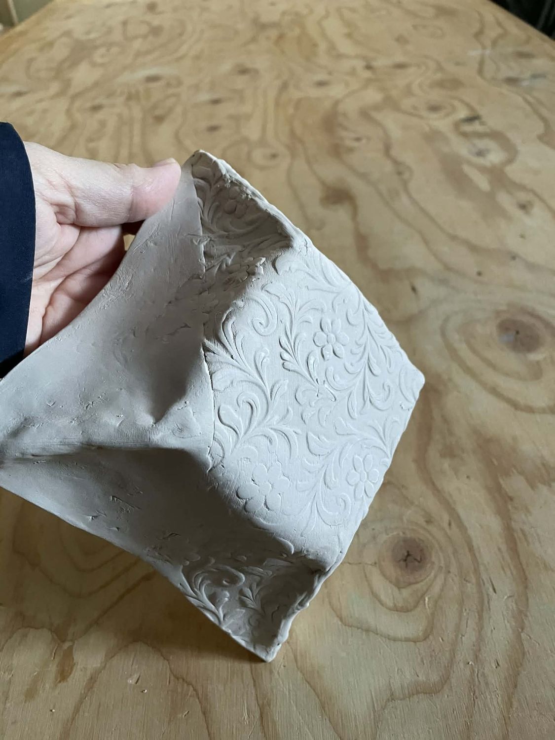 Pottery Workshop #9: Bowl - Work with a template and texture