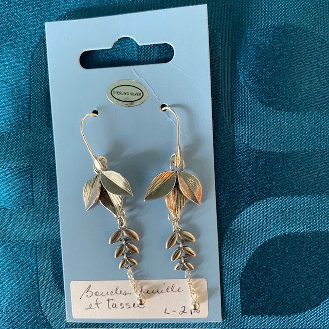 Leaves and tassels earrings