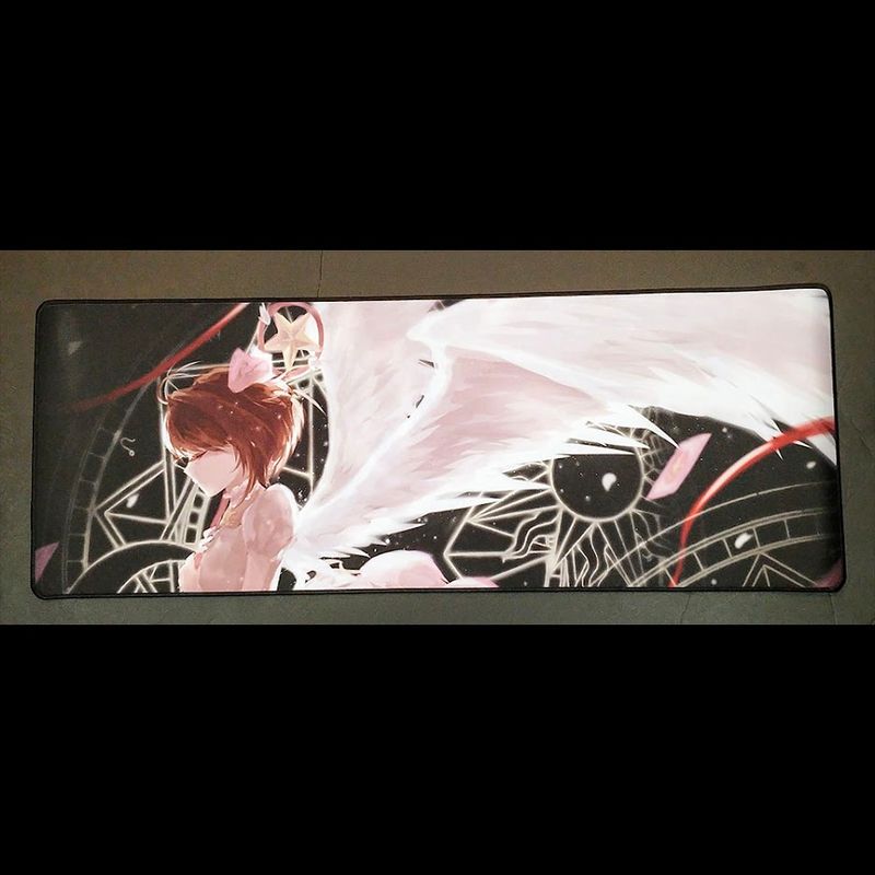 Tapis de bureau : Sakura chasseuse de cartes