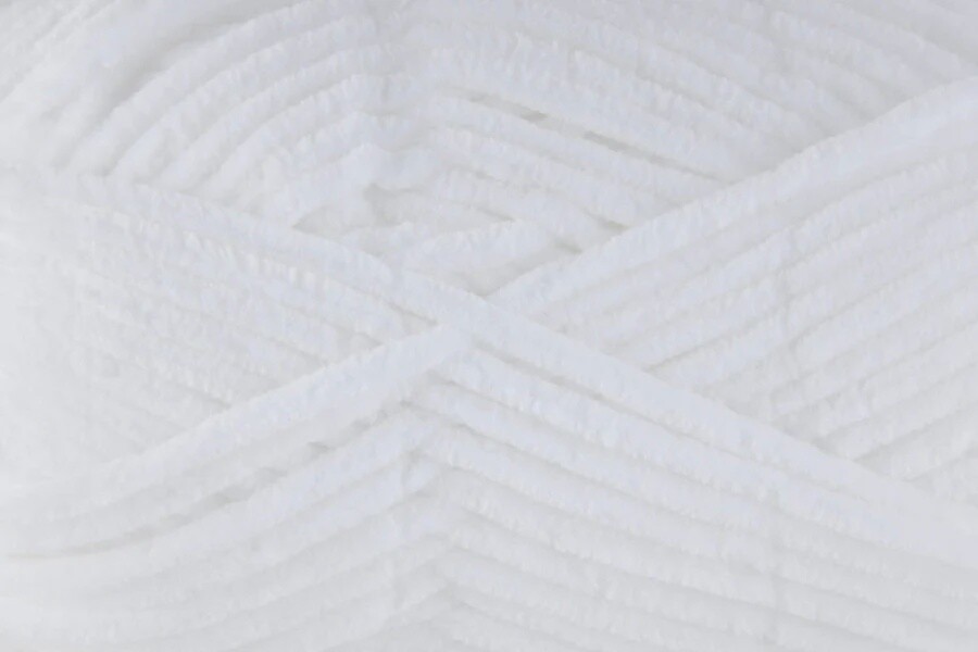 Bella Chenille, Color: 101 Snowy