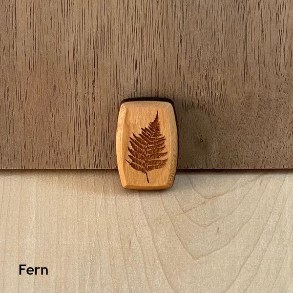 Needle Minder Wooden, Style: Fern
