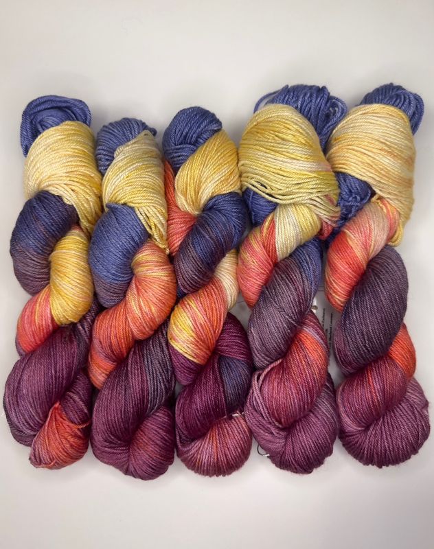 Alainn Yarns Momento DK