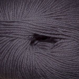 220 Superwash, Color: 205 Purple Sage