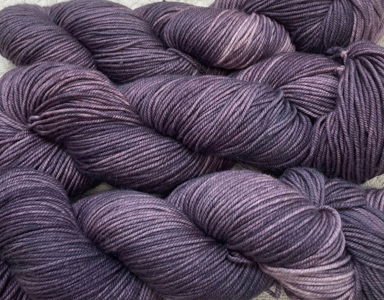 Desert Breeze-Disc, Color: Amethyst