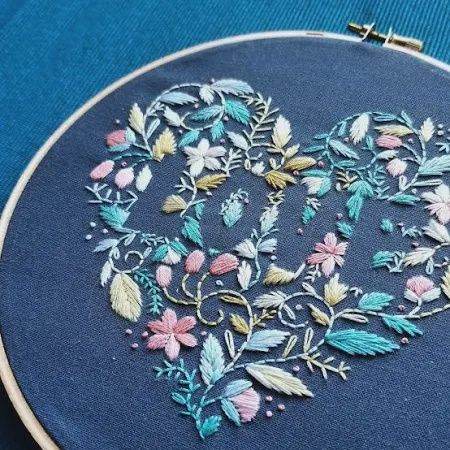 JL Embroidery, Attribute: Love Hand