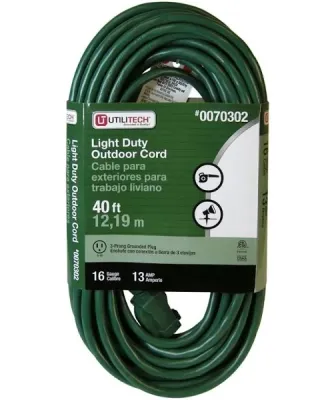 Utilitech 40-ft 16 / 3-Prong Outdoor SJTW Light Duty General Extension Cord in Green | UT880628