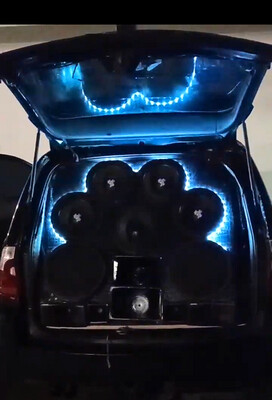 CAR AUDIO
