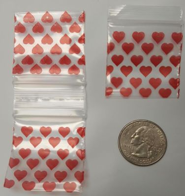 700pcs Premium Zip-Top Baggies – 1515 Standard Size (1.5” x 1.5”) | Assorted Patterns | 7 Packs of 100 (Random Mix)