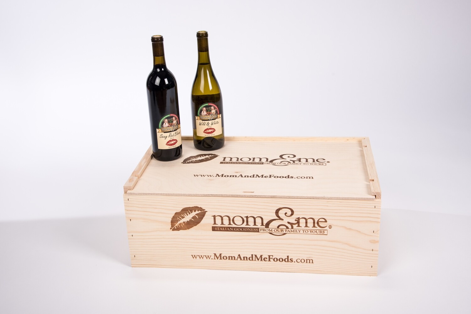 mom&amp;me® wine crates