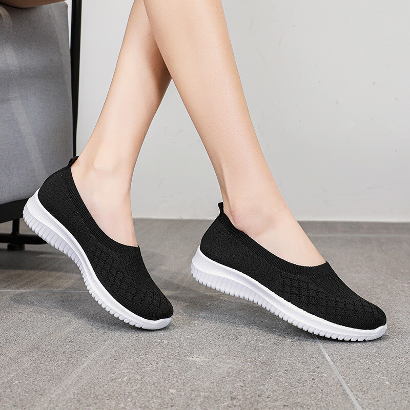 Hot sale one-step large size single shoes flat casual women&#39;s shoes breathable lightweight walking shoes