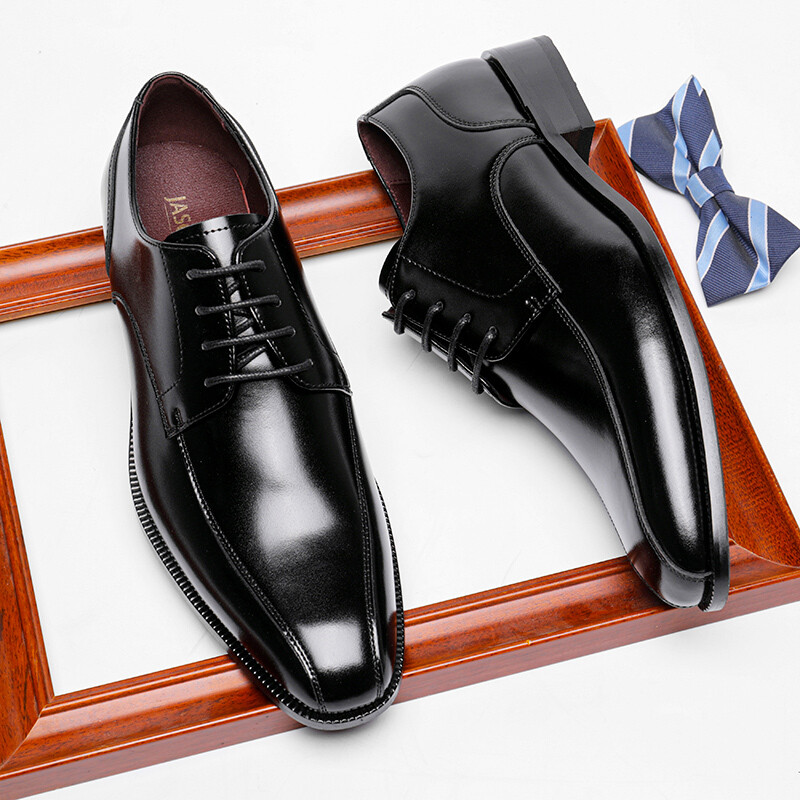 Hot Selling 2022 Genuine Leather Luxury British Style Men Dress shoes &amp; Oxford Leather Men&#39;s Slip-on Shoes Office Shoes