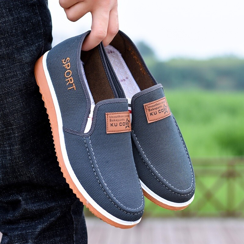 Gum sole Men&#39;s Slip on Cloth Shoes Canvas Loafers Flat Comfort Casual Shoes Lightweight Boat Shoes for men fashion sneakers