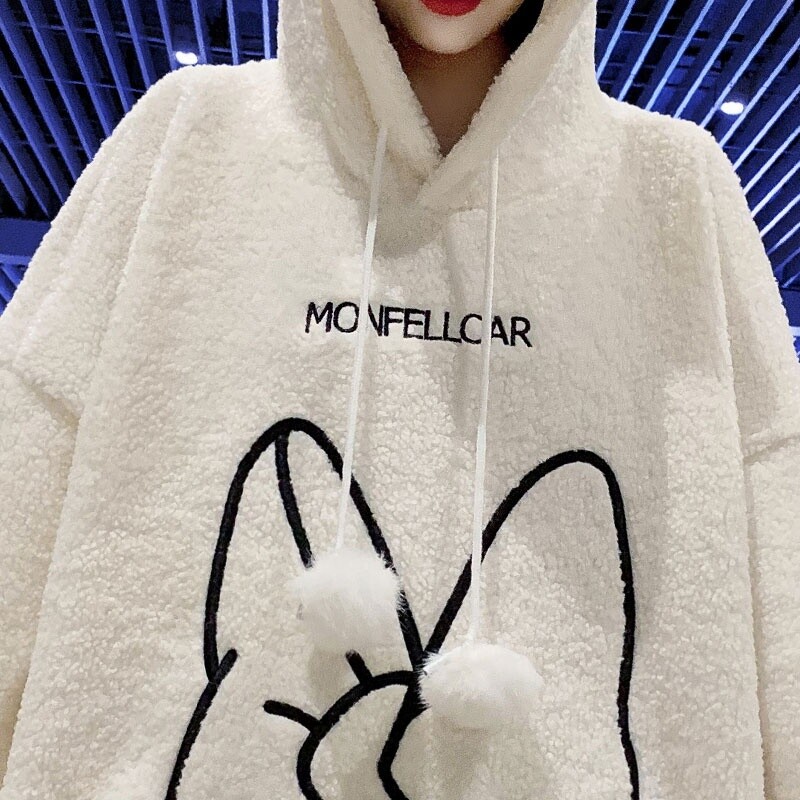 Streetwear high quality winter lamb wool women&#39;s hoodie sweatshirt loose cartoon embroidery women&#39;s hooded jacket