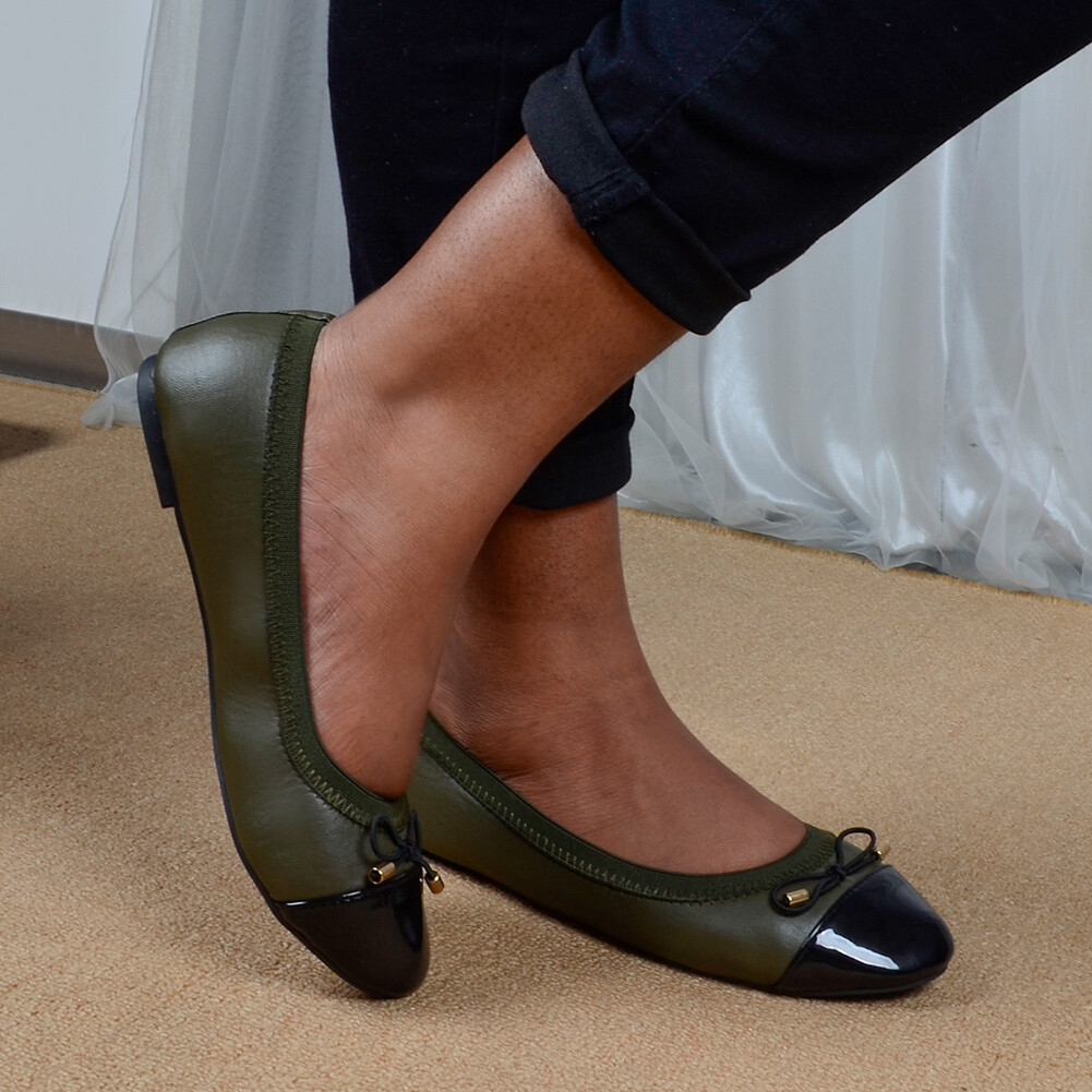 Good Quality Beautiful Ladies Shoes Elastic Flat Pump Shoes Textile Lining Material Ladies PU Customized Logo Solid Support TPR