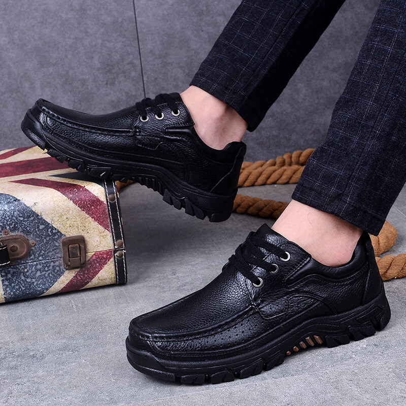 OEM New hot sale man leather casual shoes English wind thick sole adult high quality casual adult Lightweight shoes
