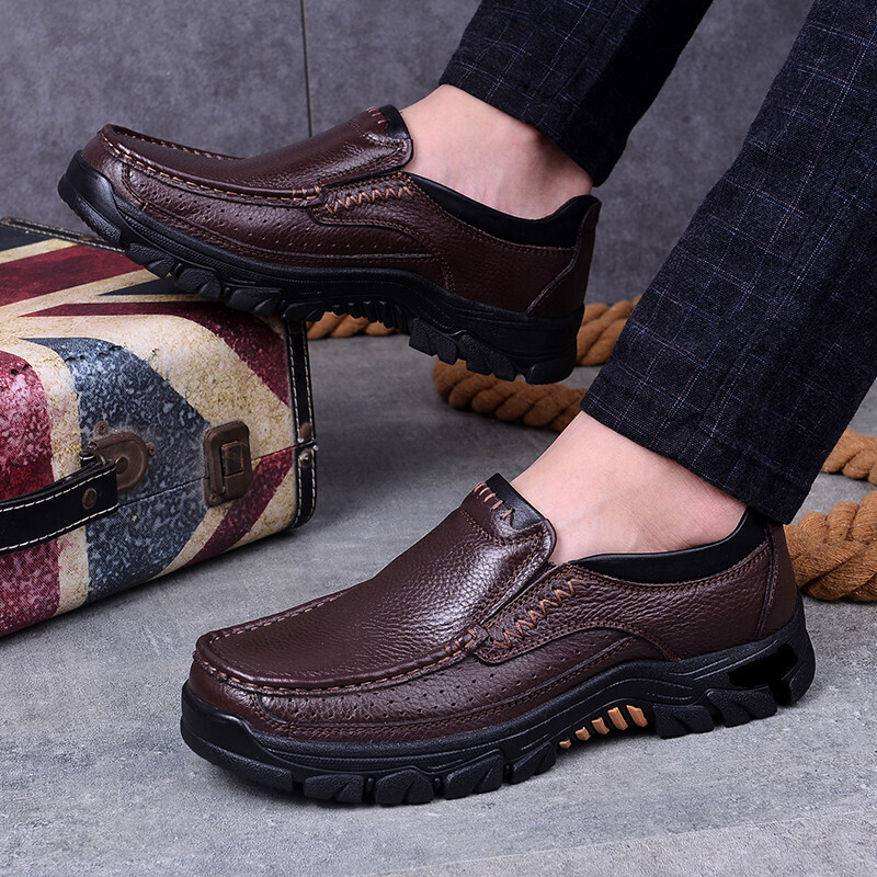 OEM New hot sale man leather casual shoes English wind thick sole adult high quality casual adult Lightweight shoes
