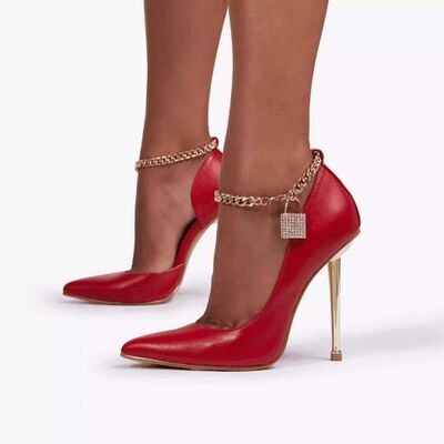 New spring and autumn new large size pointed high heel women&#39;s shoes chain lock diamond shoes