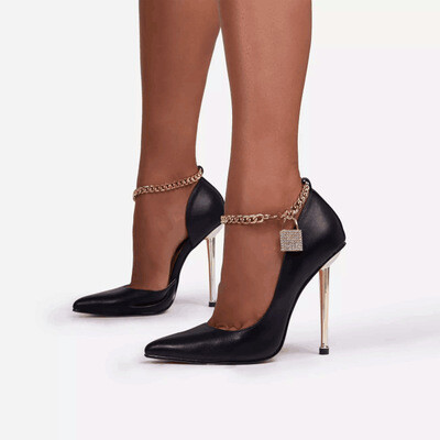 New spring and autumn new large size pointed high heel women&#39;s shoes chain lock diamond shoes