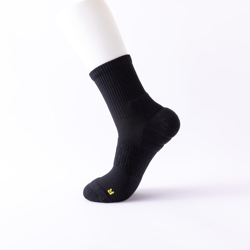 Tik Tok hot sale soccer logo socks compression designer famous brands no show sock anti slip men short meias soccer socks