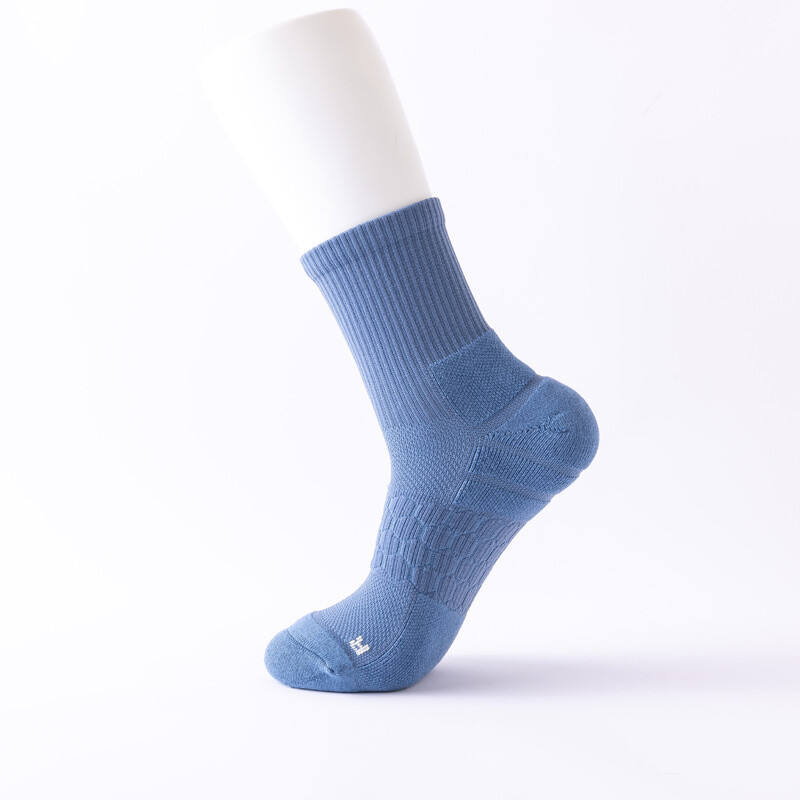 Tik Tok hot sale soccer logo socks compression designer famous brands no show sock anti slip men short meias soccer socks