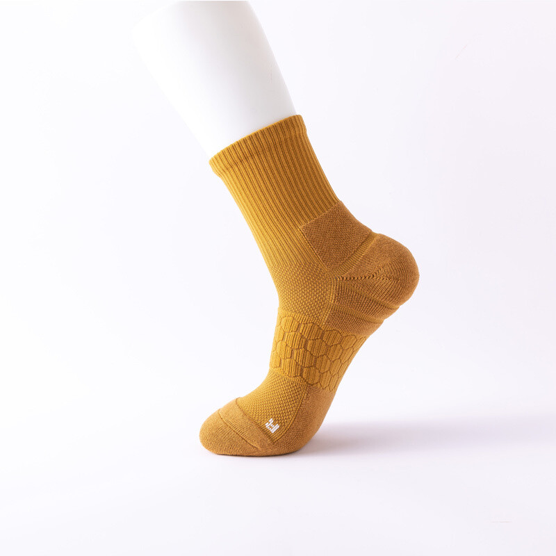 Tik Tok hot sale soccer logo socks compression designer famous brands no show sock anti slip men short meias soccer socks