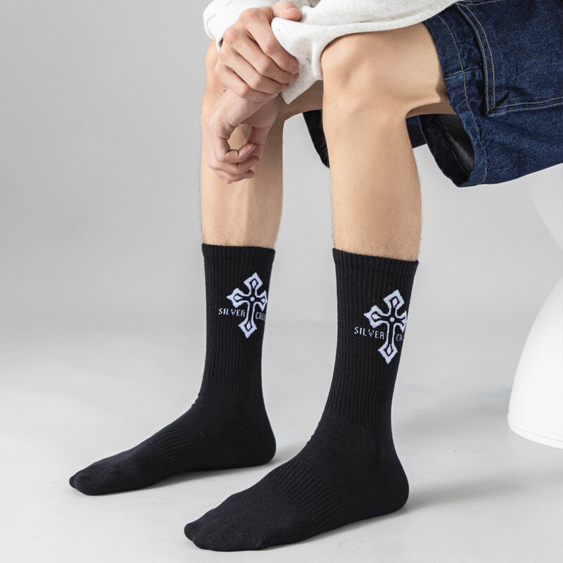 OEM fashion dress bamboo socks mens design logo basketball socks white black Chrome design cotton crew sports custom logo socks