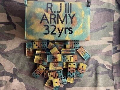 Dominos