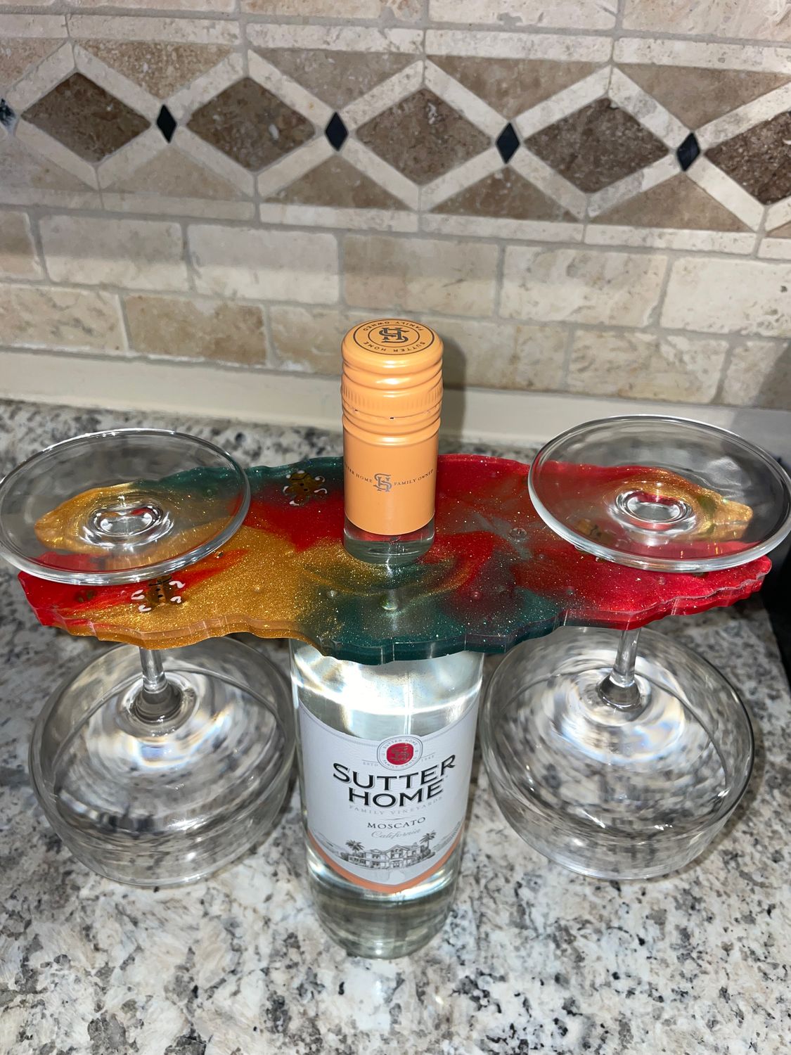 Irregular Wine &amp; Wine Glass Holder