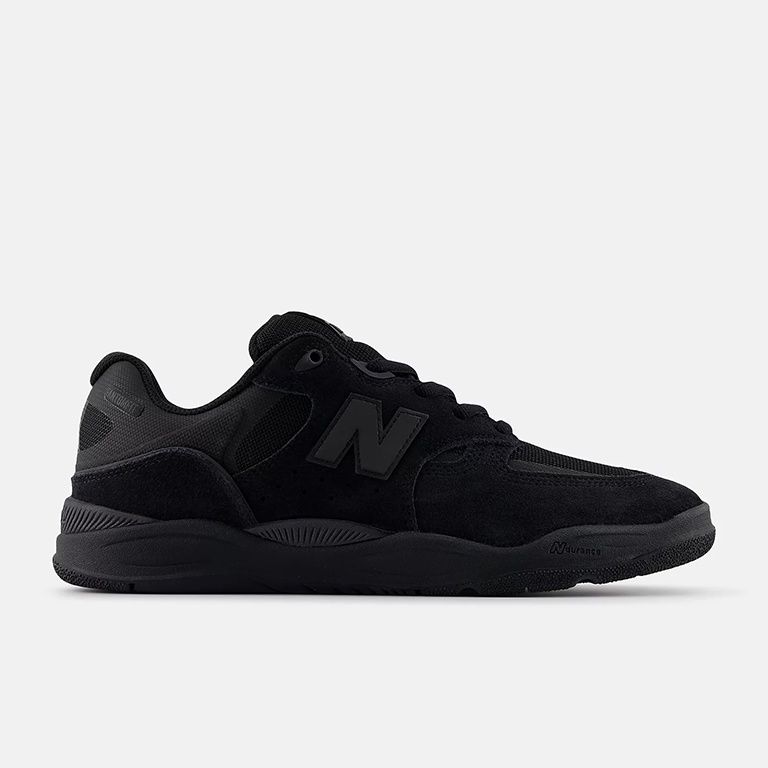 New Balance - Tiago 1010 - Black/Black