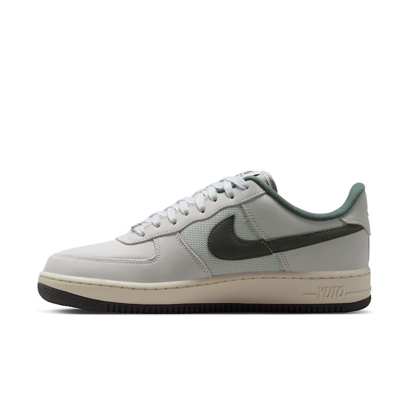 Nike SB Air Force 1 x Yuto (Light Bone/Iron Grey)