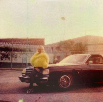 Sabrina Carpenter – Please Please Please 7" glow in the dark