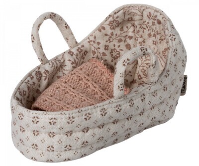 Carrycot, Baby Mouse