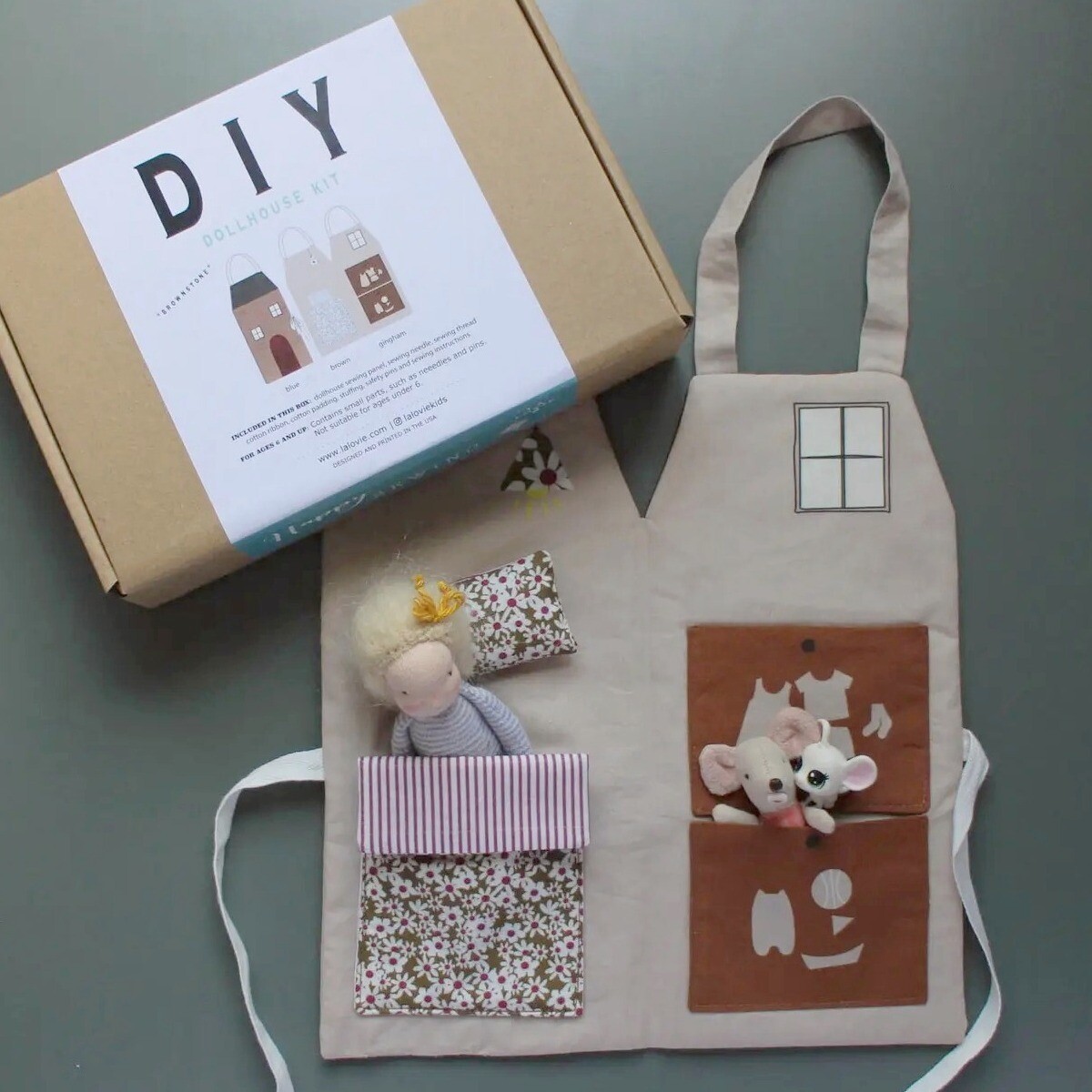 DIY Dollhouse Kit Brown Floral