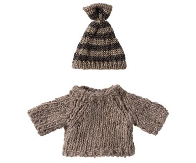 Knitted Sweater and Hat, Big Brother Mouse