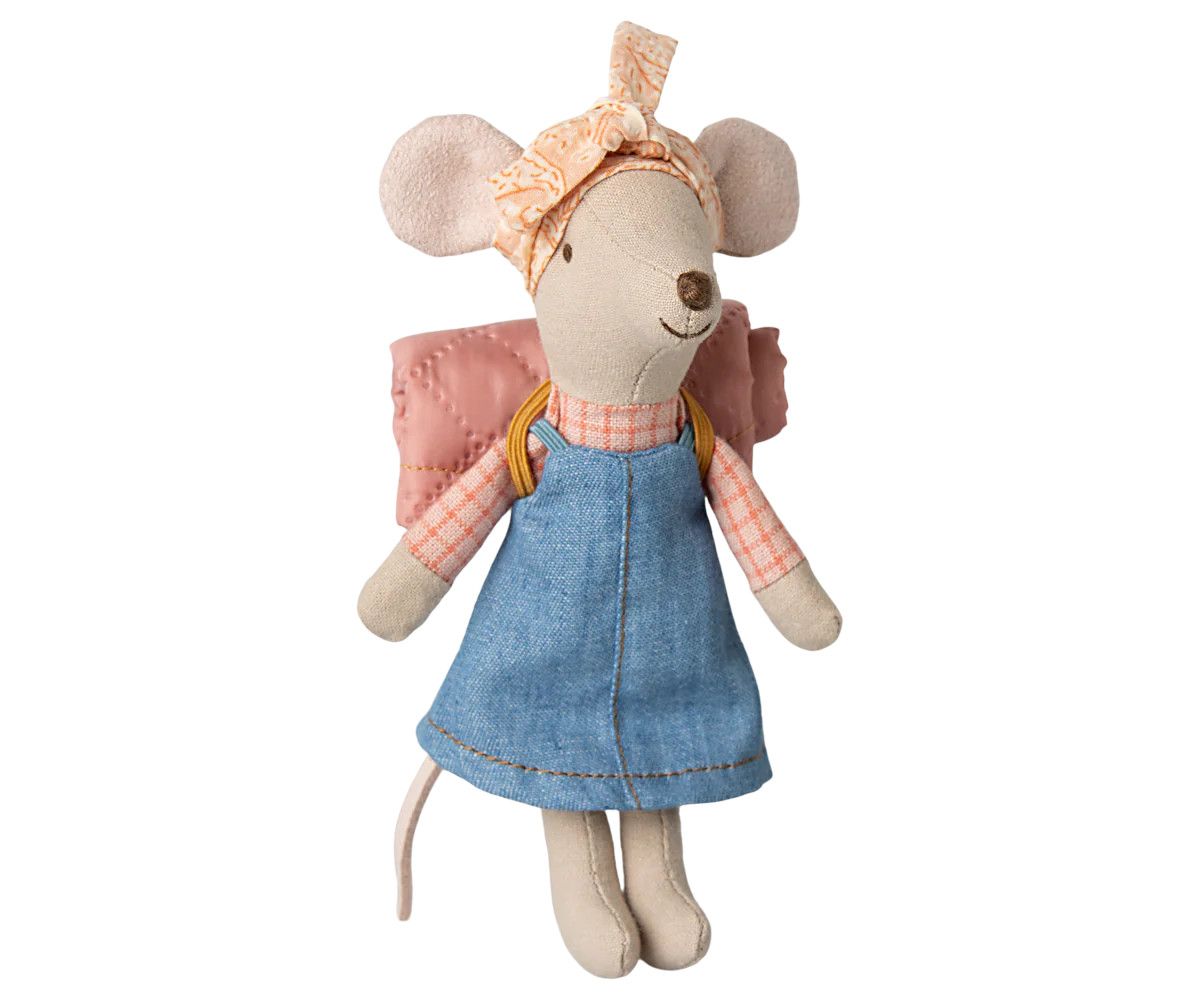 Hiker Mouse, Big Sister