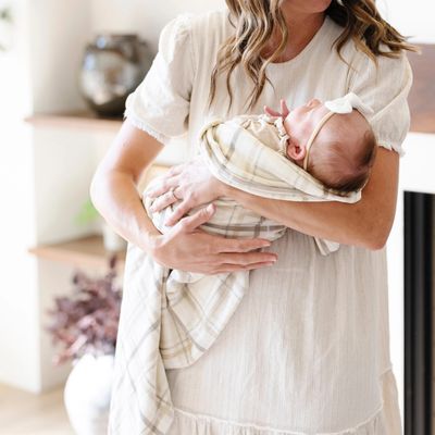 Minky Stretch Receiving Blankets Plaid