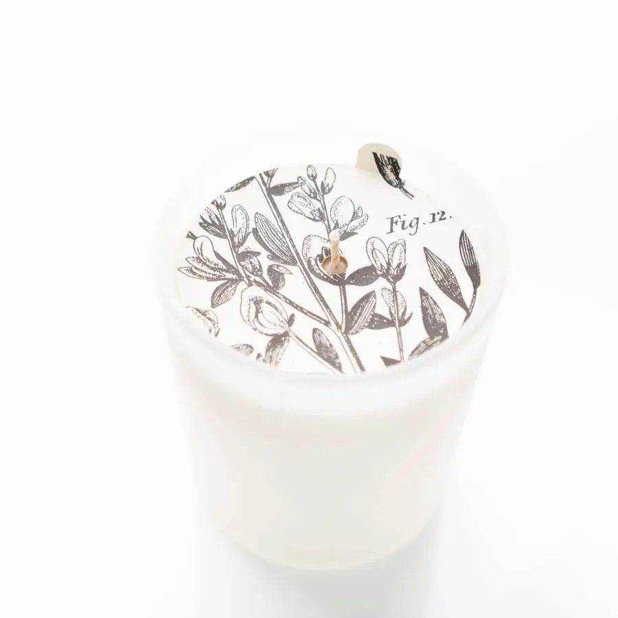 Sweet Pea &amp; Clover Frosted Glass Candle 11 oz