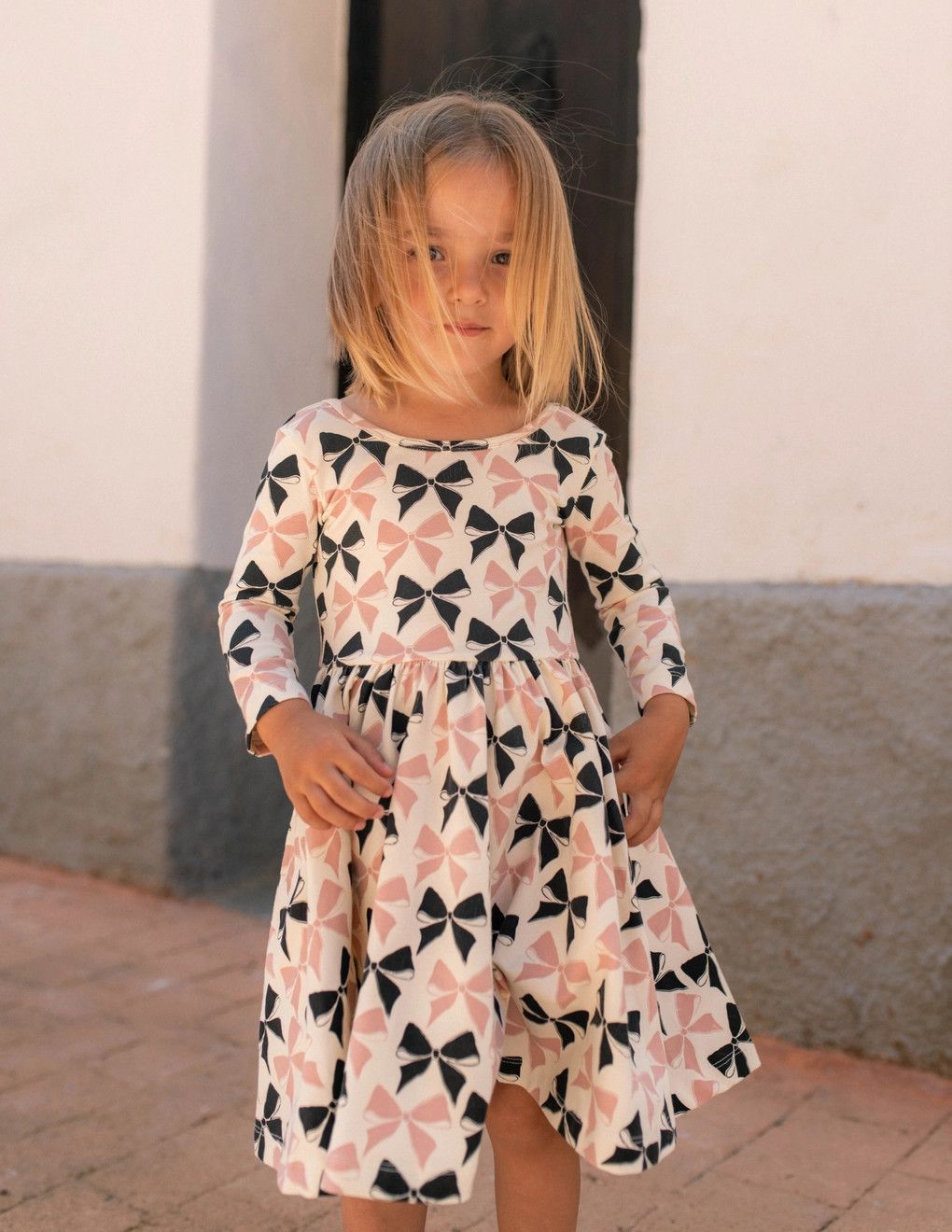 LS Twirl Dress Black &amp; Pink Bows