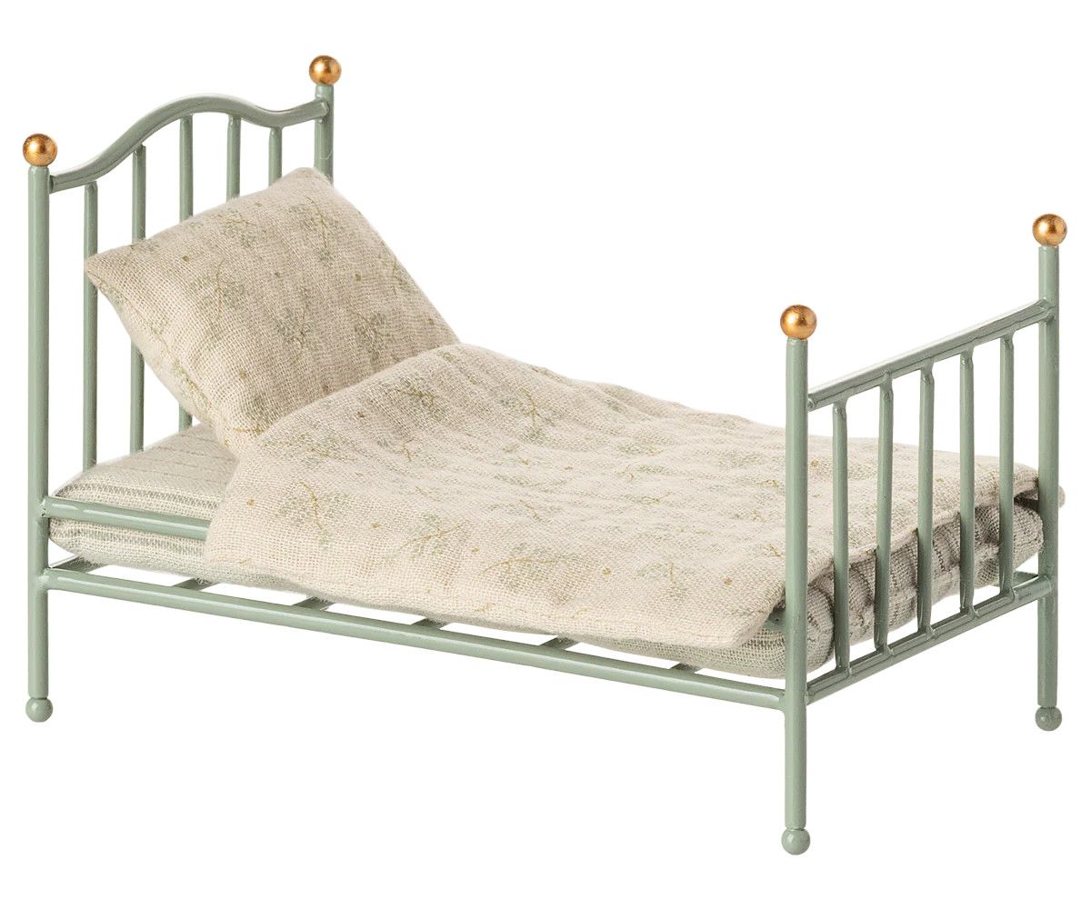 Vintage Single Bed, Mouse - Mint
