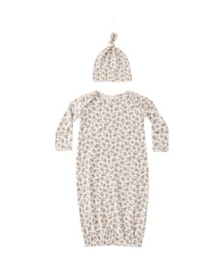 Footies &amp; Gowns