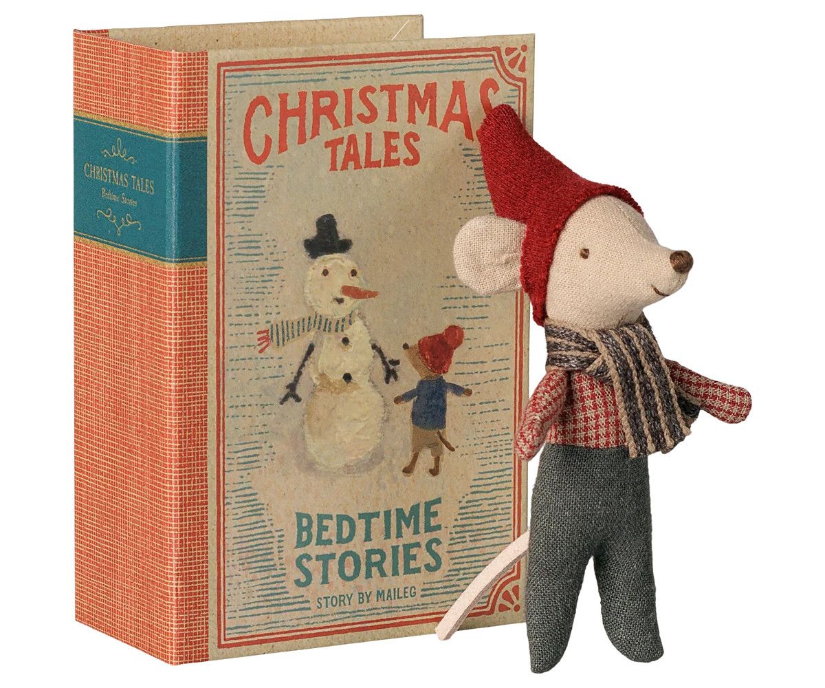 Christmas Mouse, Baby in Book