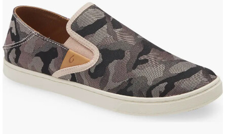 Olukai Pehuea Pai Sandal Womens*, Color: Soft Pink / Ke Au Camo, Size: 10