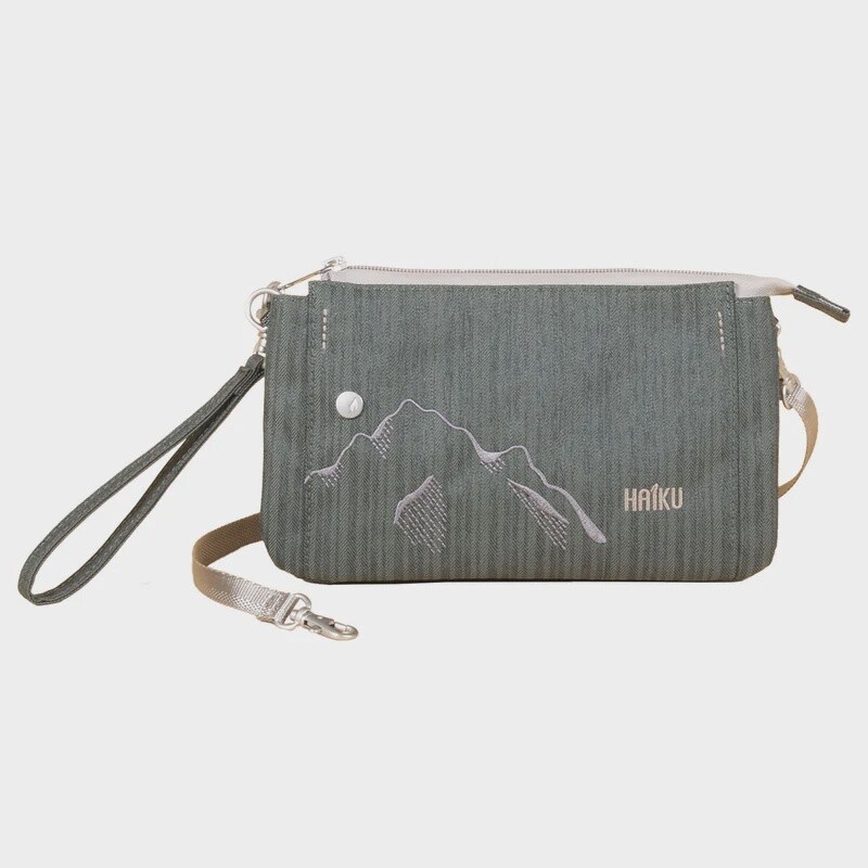Haiku Stride Wristlet, Color: Deep Forest, Size: O/S