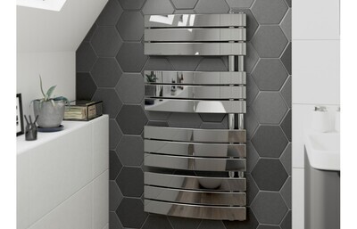 Penelope Curved Panel Ladder Radiator (550x1080x49mm) - Chrome