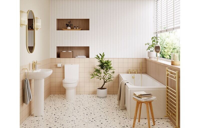 Lucinda Full Suite & Bath w/Brushed Brass Finishes