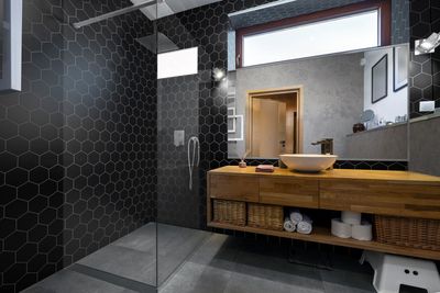 Fibo Urban - Black Silk (Hexagonal)