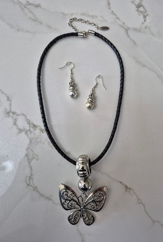 Silver Butterfly Choker with Earrings