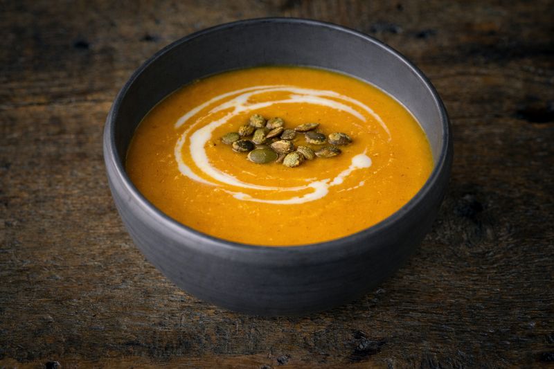 Pompoensoep met peer en gepofte pompoenpitten 750ml