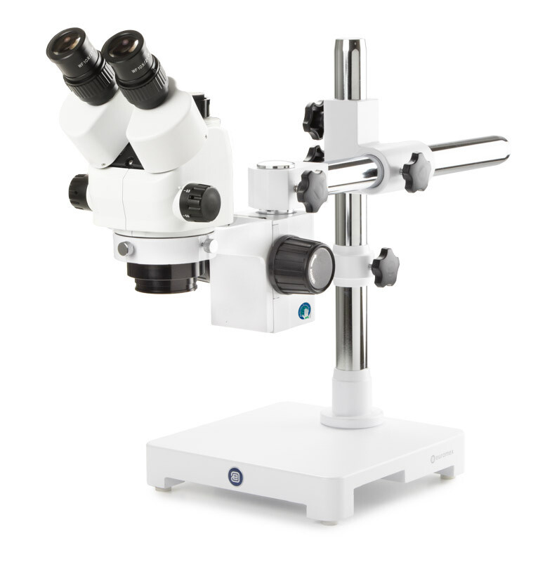 StereoBlue SB.1703‑U Stereomicroscoop Trioculair met 0,5 - 5,5x zoom EVO en Zwenkstatief