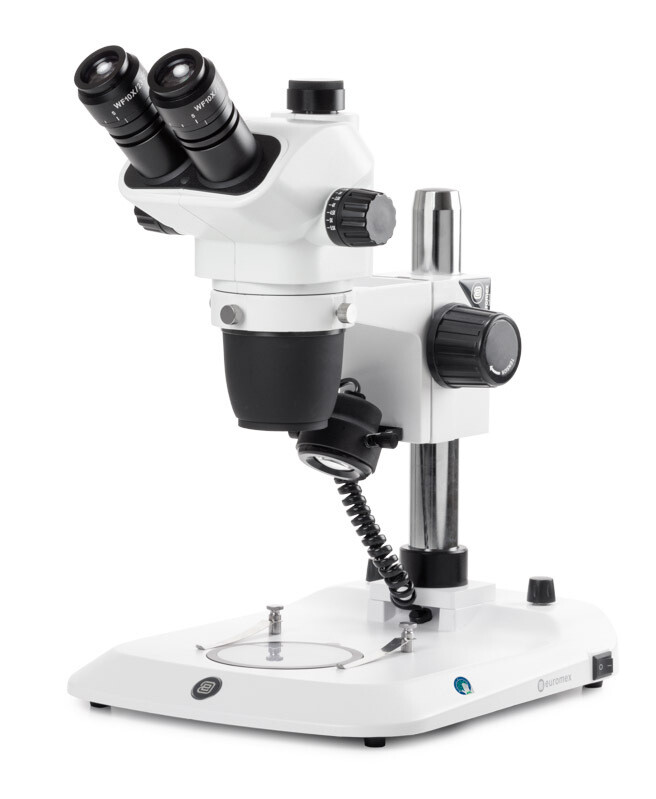 NexiusZoom NZ.1703‑S Stereomicroscoop Trioculair met WF10x/23mm Oculair en Tandheugelstatief